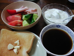 今日の朝食