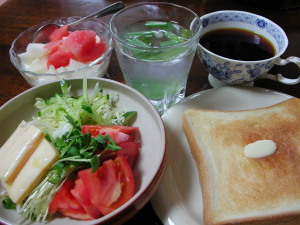 朝食にレモングラス入りウォーター