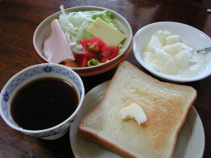 朝食