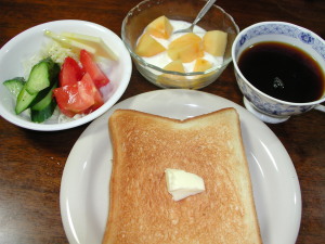 朝食