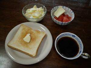 朝食