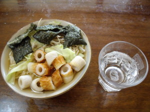 昼食はうどん