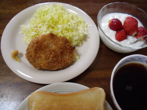 朝食