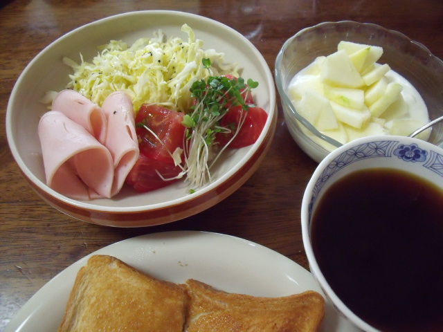 朝食