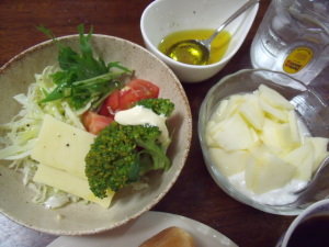 朝食