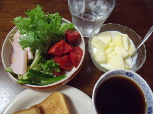 朝食