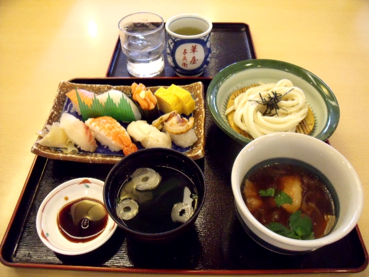 昼食