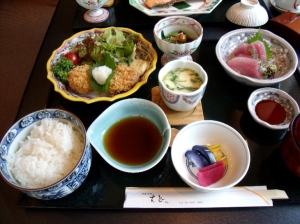 昼食