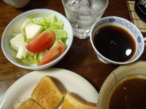 朝食