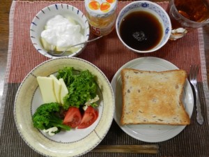 朝食
