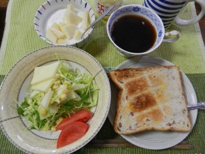 朝食