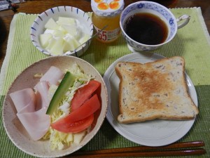 朝食