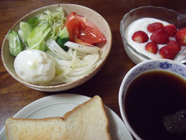朝食